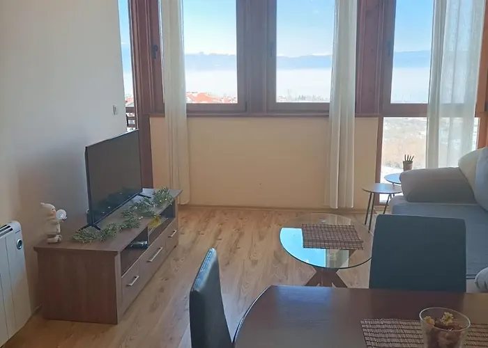 частен максим *